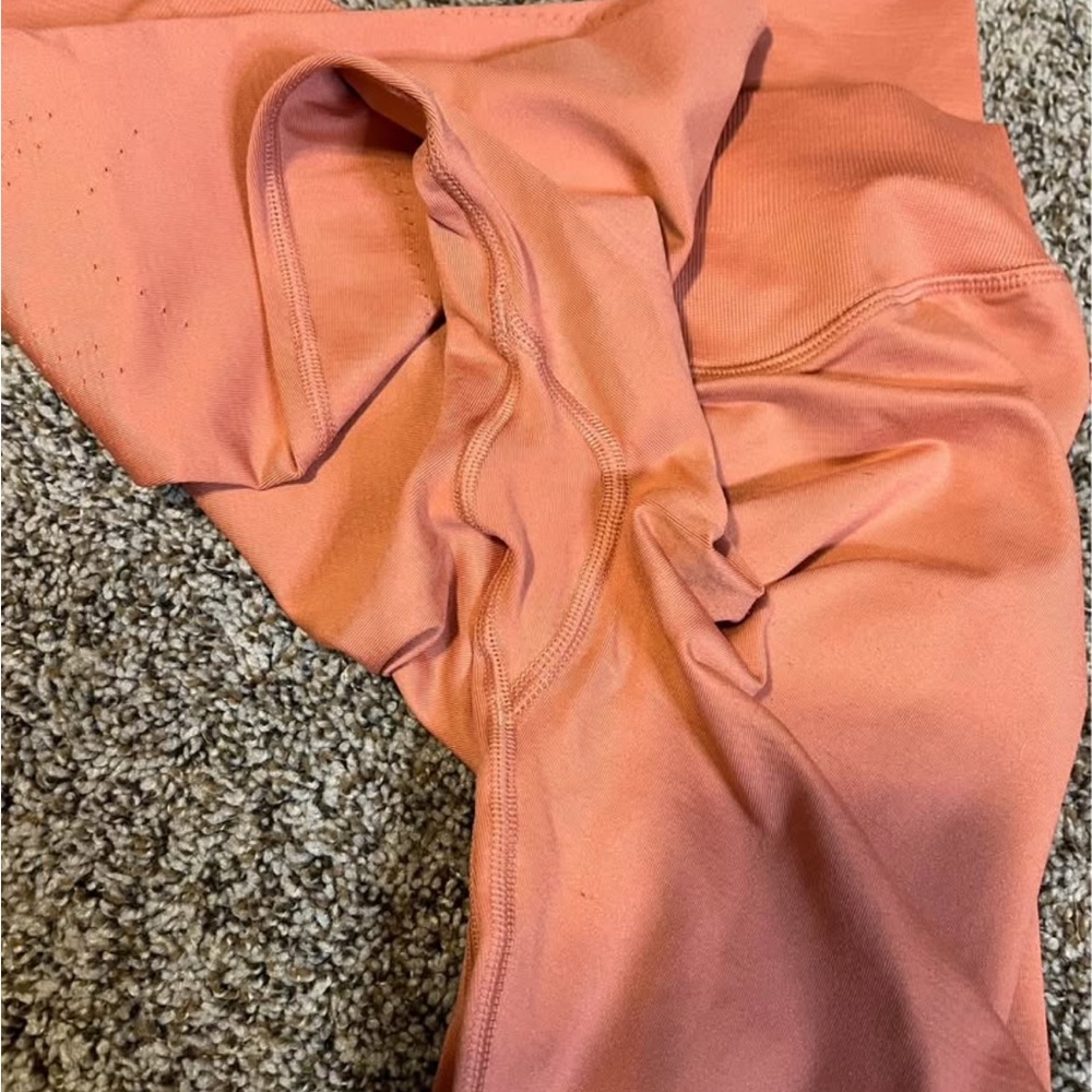 Gymshark Peach leggings - Picture 4 of 5